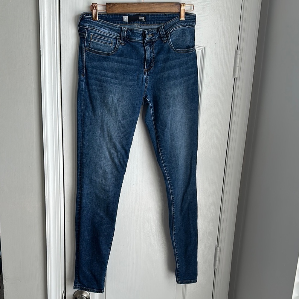 Kut from the Kloth Blue Skinny Jeans with Modern Taper